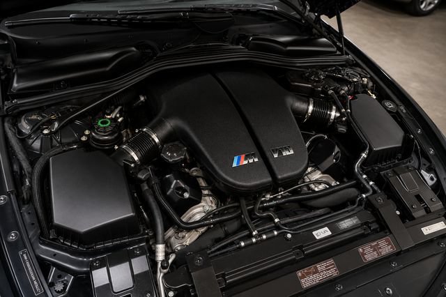 Used 2007 BMW M6 Convertible RWD image 17