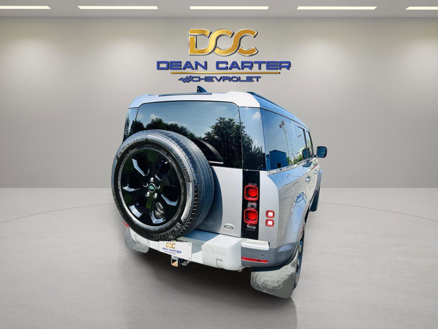 Used 2020 Land Rover Defender 110 HSE image 10