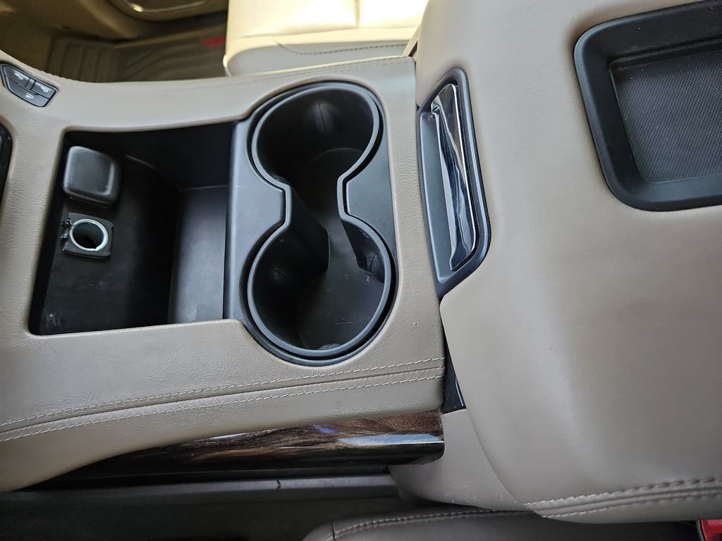 Used 2018 GMC Yukon SLT w/ Open Road Package AWD/4WD image 25