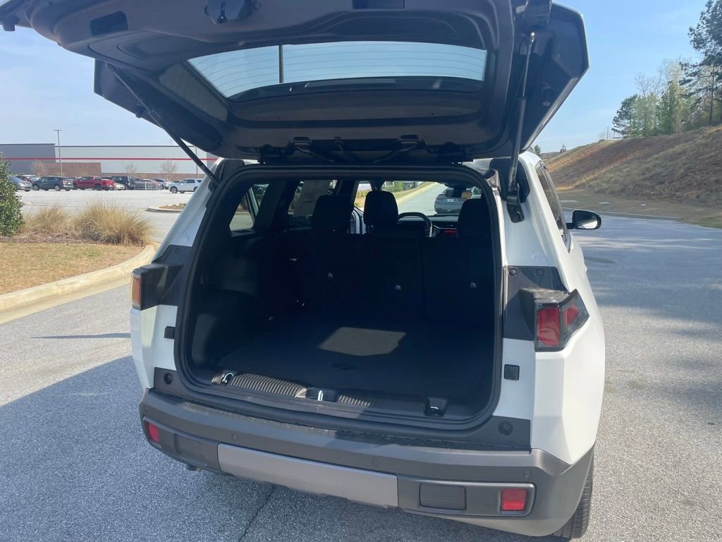 New 2026 Jeep Cherokee Laredo AWD/4WD image 20