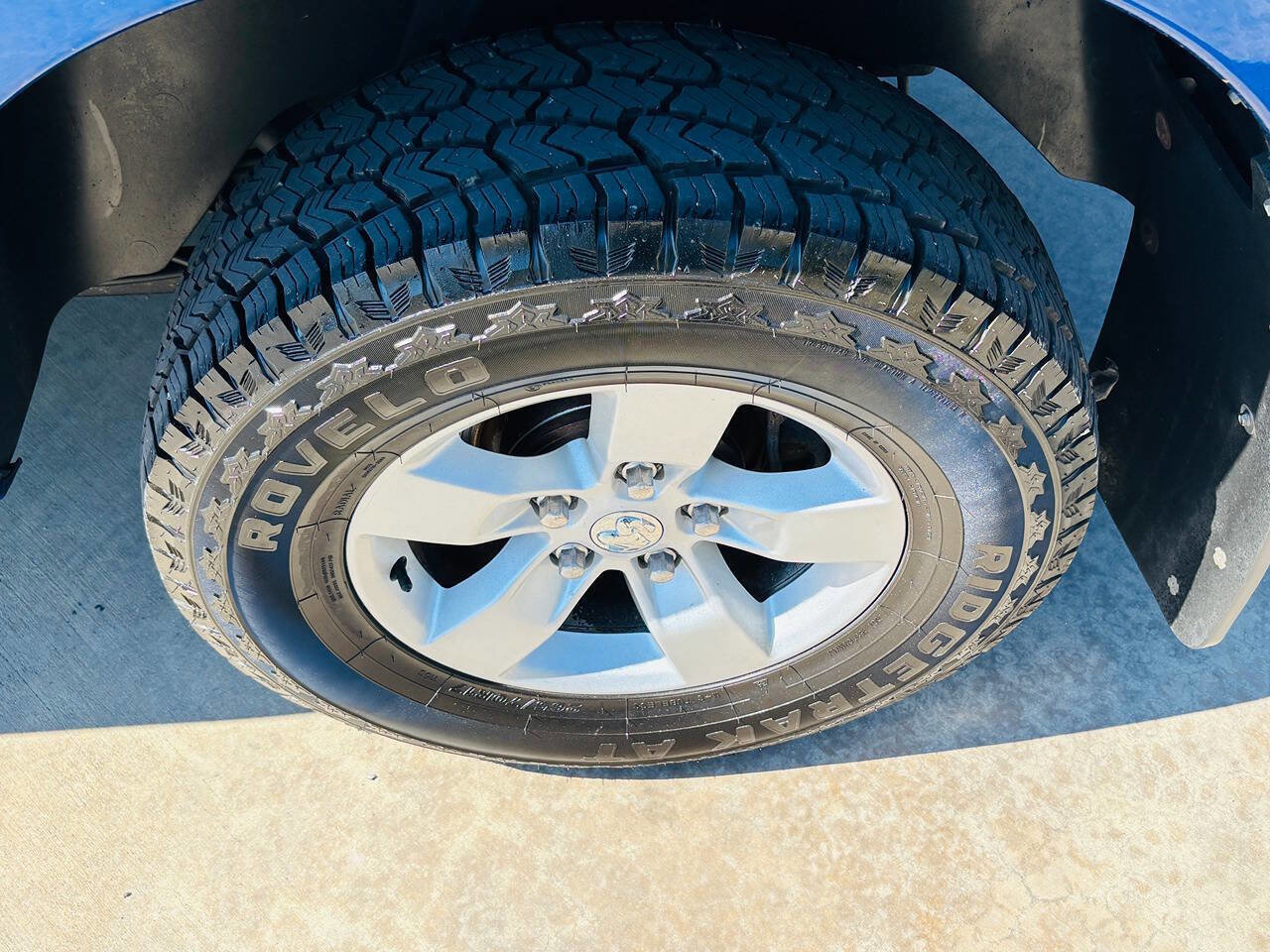 Used 2015 RAM 1500 ST w/ SXT Appearance Group image 22