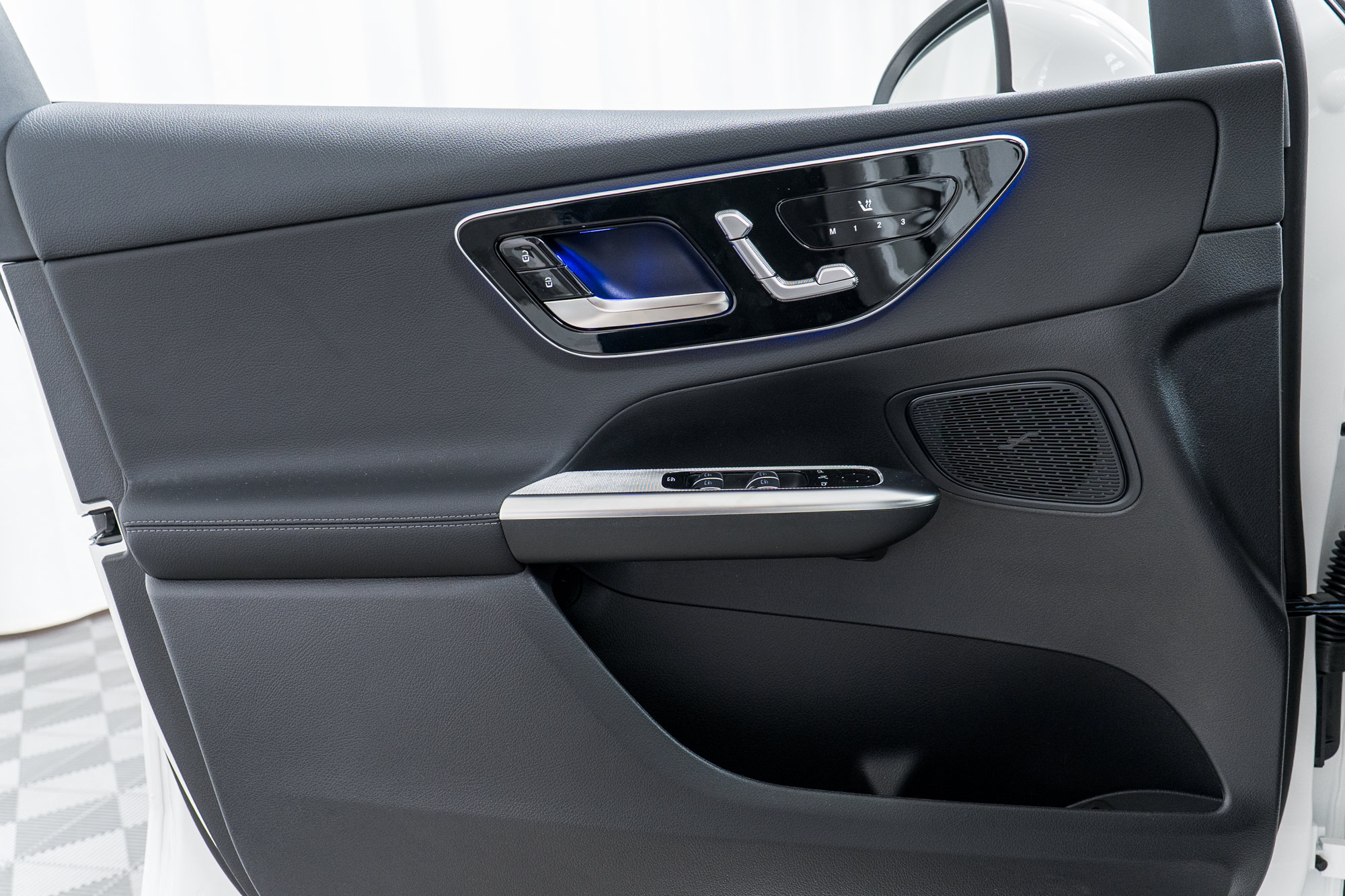 New 2026 Mercedes-Benz GLC 300 4MATIC image 11