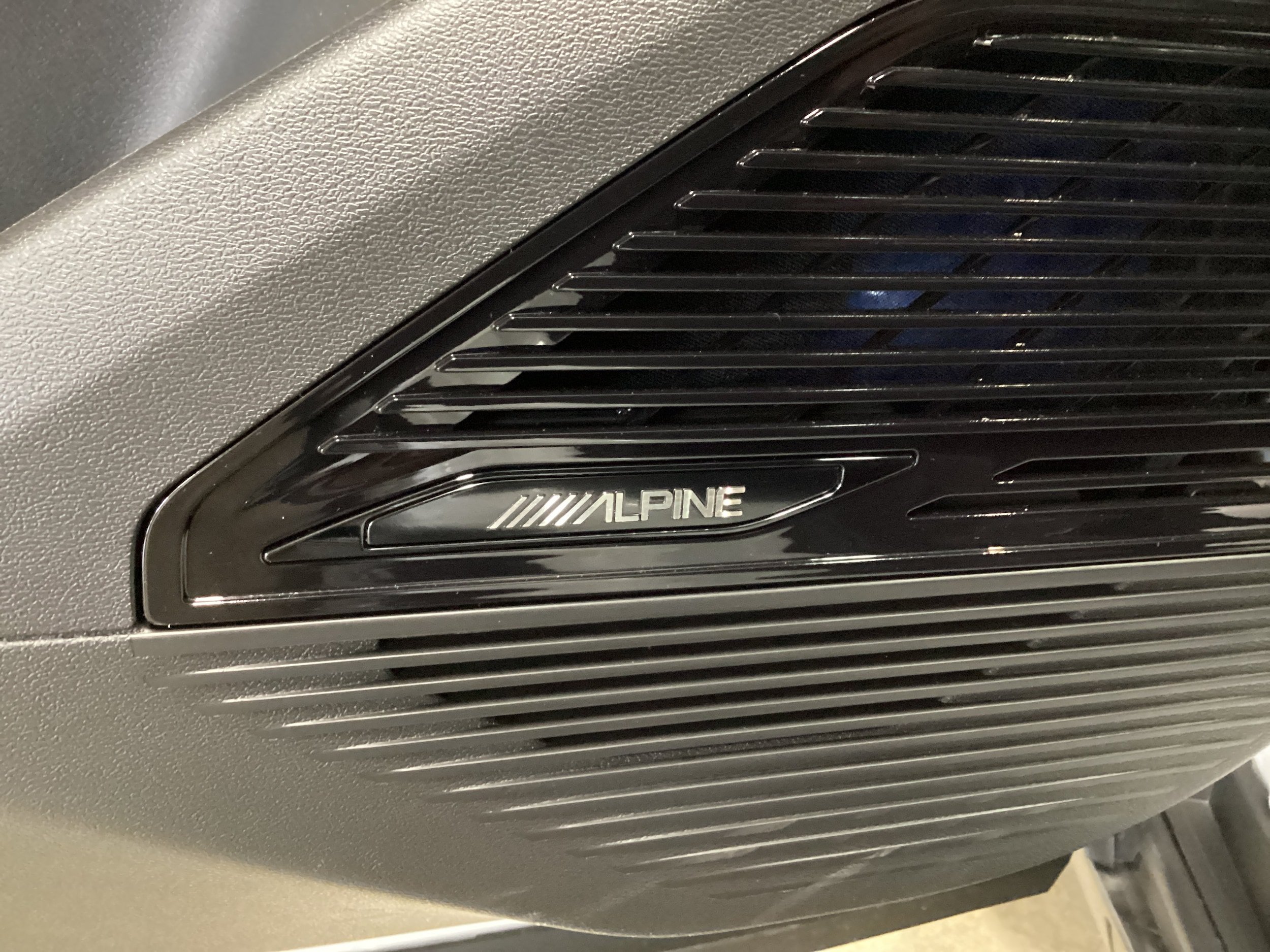 New 2026 Jeep Cherokee Limited AWD/4WD image 15