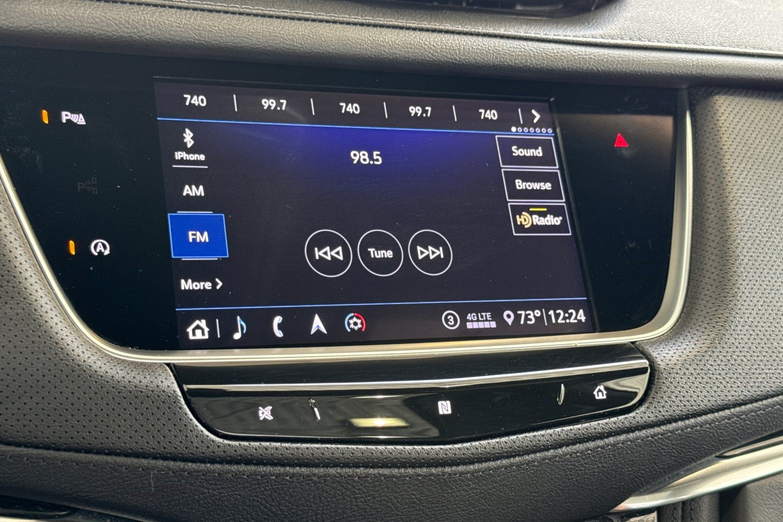 Used 2020 Cadillac XT5 Premium Luxury FWD image 25
