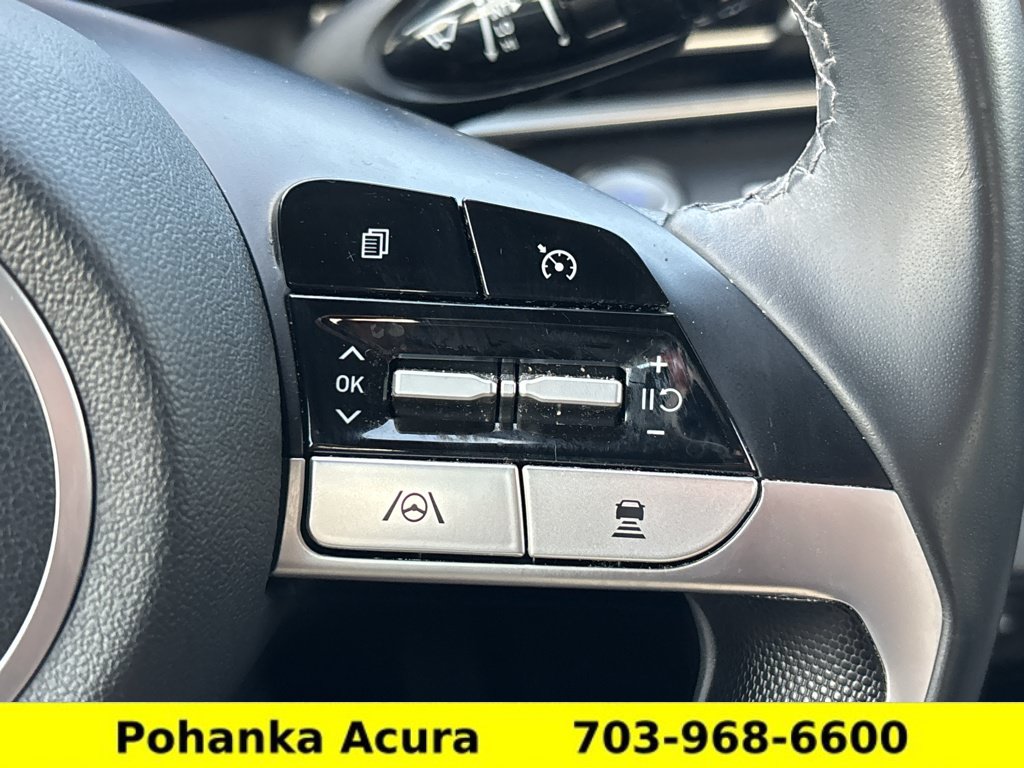 Used 2023 Hyundai Elantra Limited FWD image 13