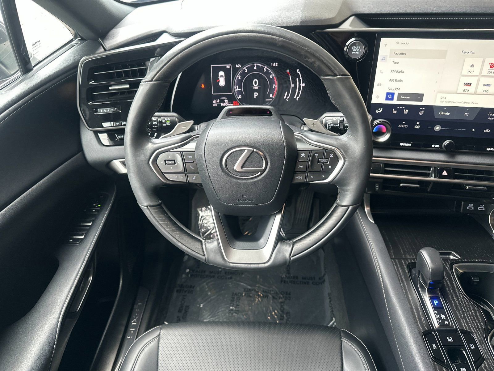 Used 2023 Lexus RX 350 Premium image 16