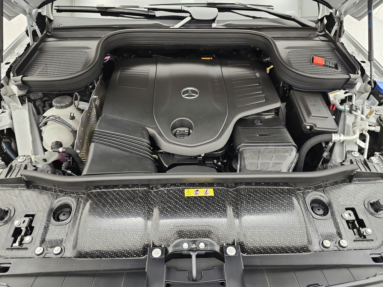New 2027 Mercedes-Benz GLE 450 4MATIC Coupe image 12