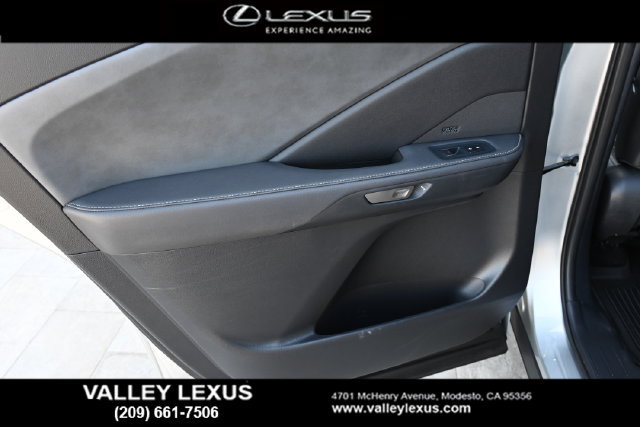 Certified 2025 Lexus TX 350 AWD w/ Technology Package image 17