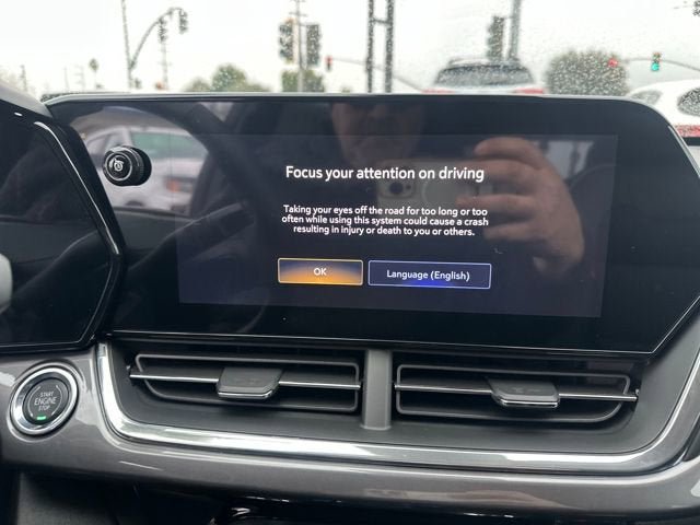 New 2026 Chevrolet Trax ACTIV w/ Driver Confidence Package FWD image 17