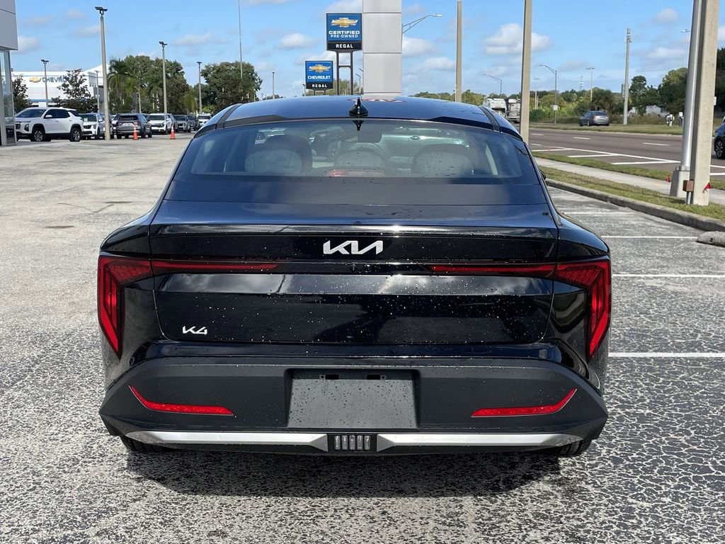 New 2025 Kia K4 EX image 4