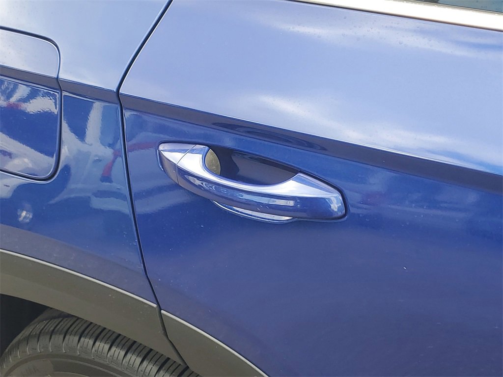 Used 2022 Volkswagen Taos SE image 30