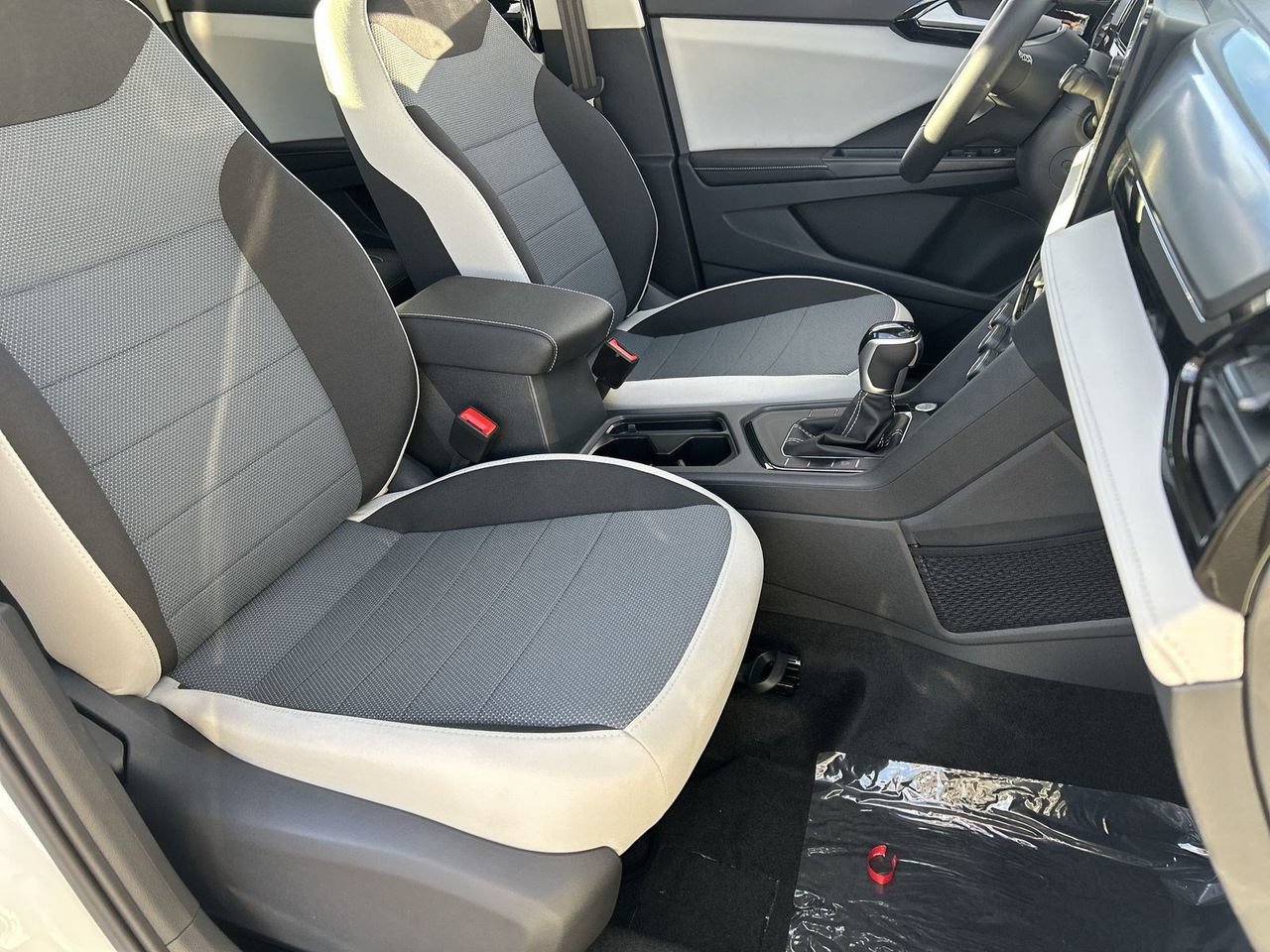 New 2026 Volkswagen Taos S FWD image 7