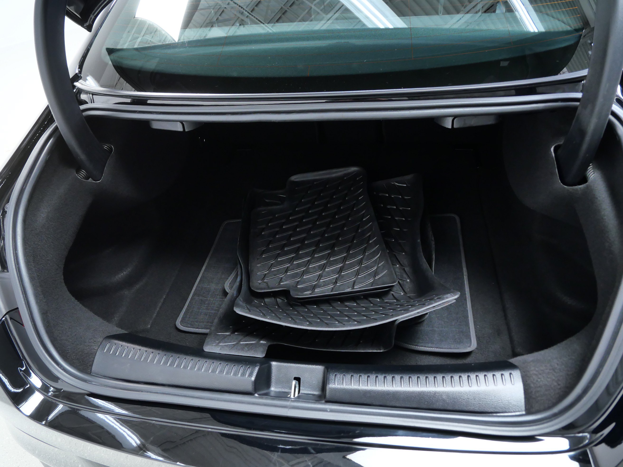 Certified 2022 Mercedes-Benz CLA 250 4MATIC w/ Premium Package Lite image 7