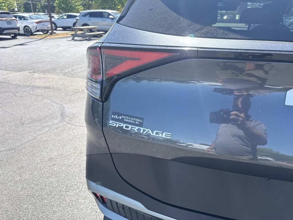 Used 2023 Kia Sportage X-Line w/ X-Line Premium Package AWD/4WD image 5