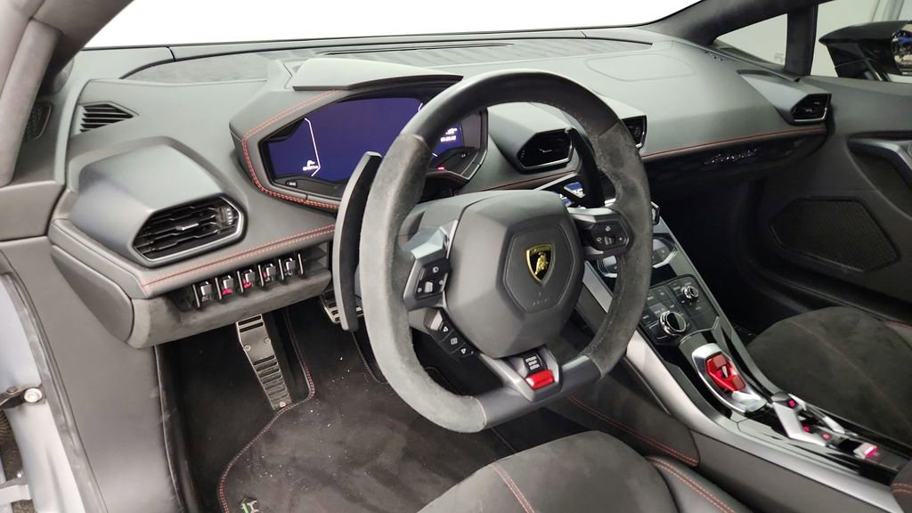 Used 2018 Lamborghini Huracan LP 580-2 image 22