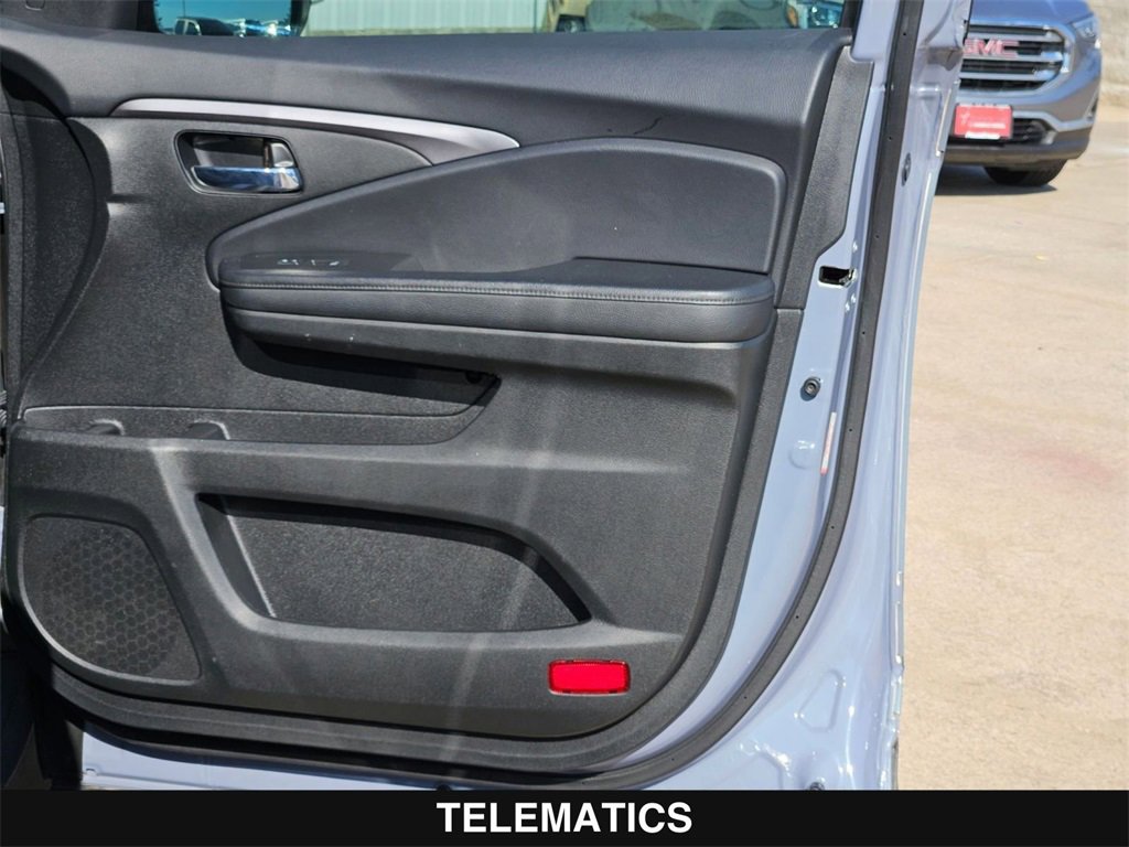 Used 2022 Honda Pilot Sport image 32