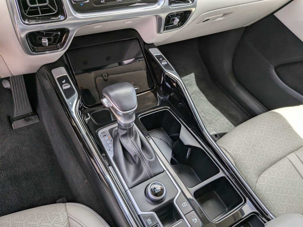 Certified 2023 Kia Sorento SX FWD image 27