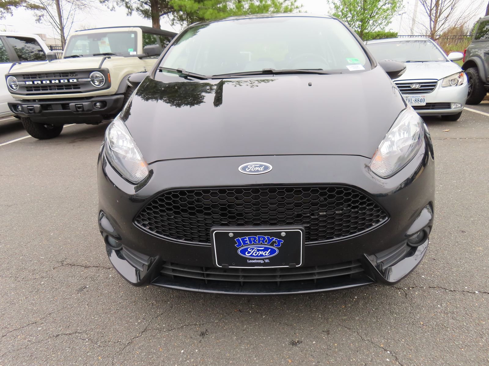 Used 2019 Ford Fiesta ST-Line w/ ST Line Cold Weather Package image 2