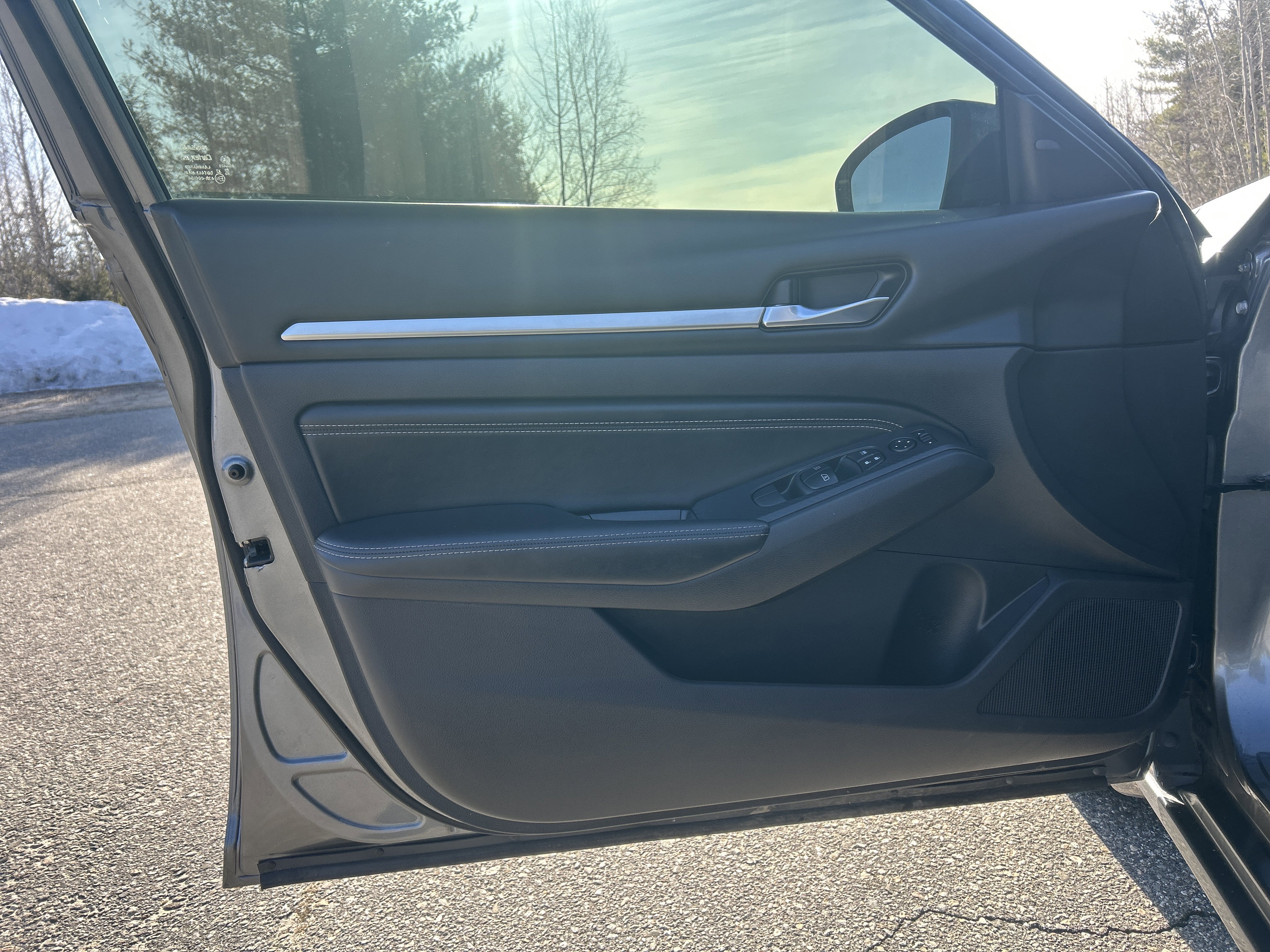 Used 2019 Nissan Altima 2.5 SV FWD image 15