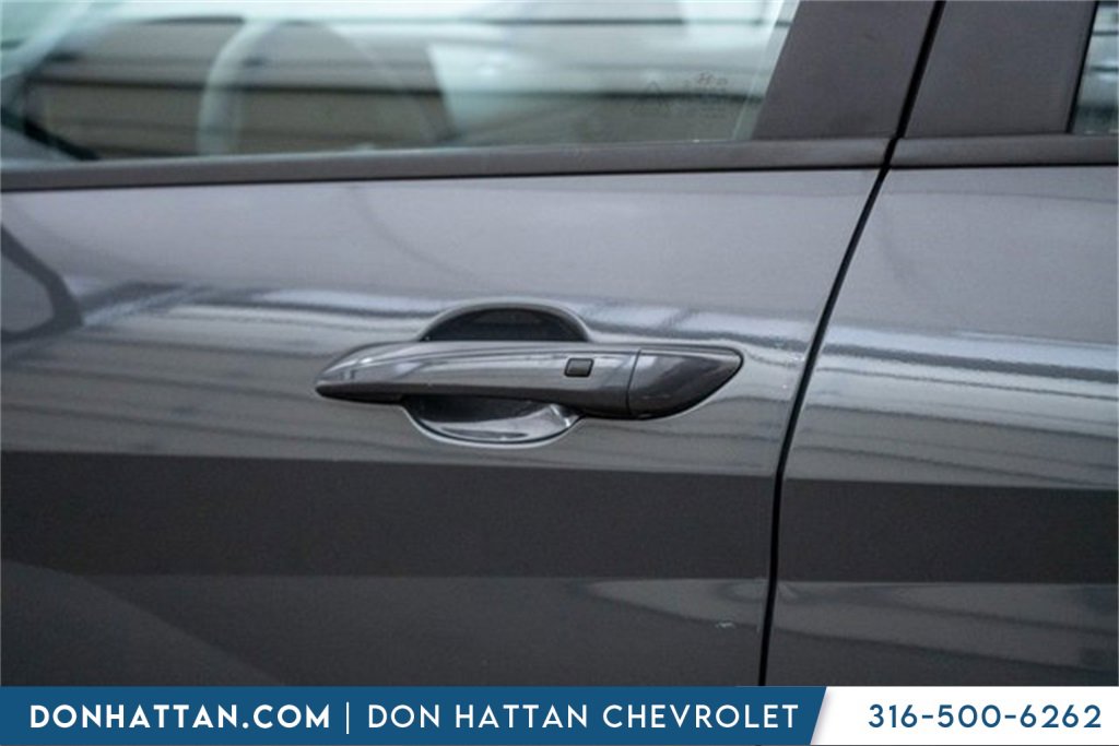 Used 2024 Hyundai Elantra SEL image 31