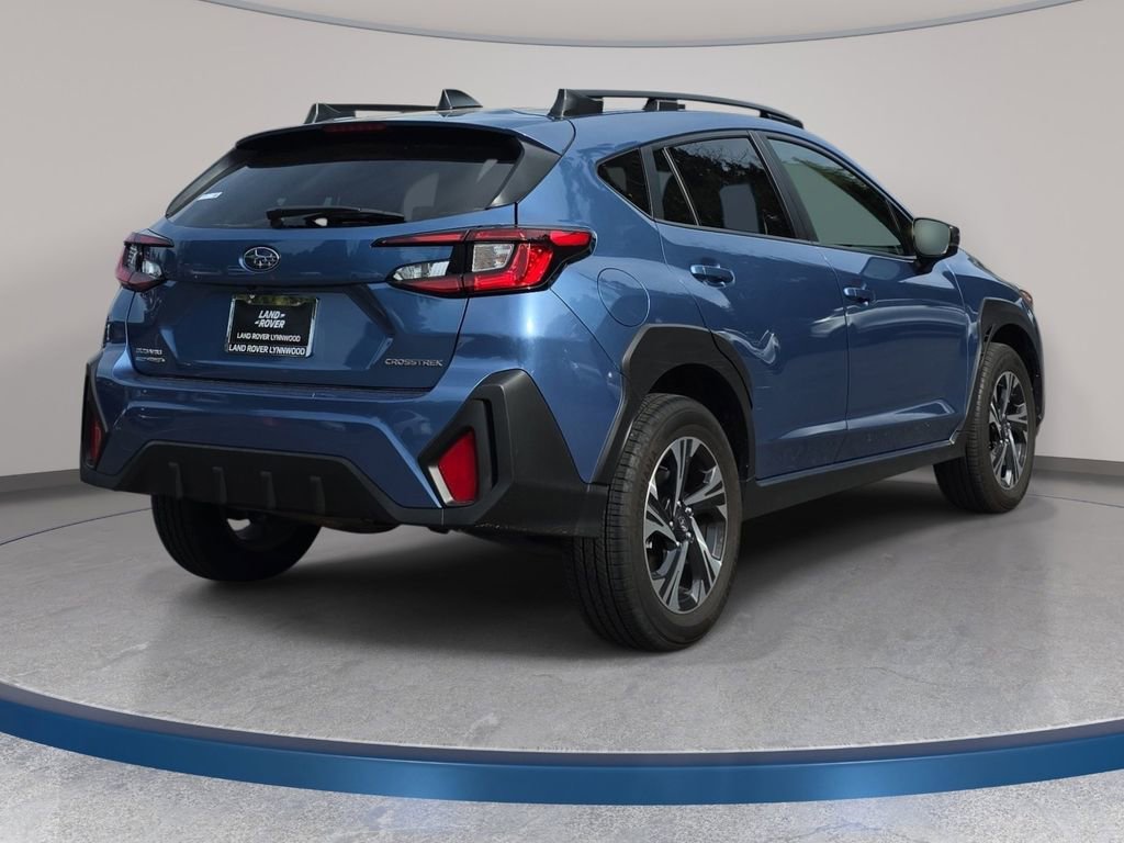 Used 2024 Subaru Crosstrek 2.0i Premium AWD/4WD image 6