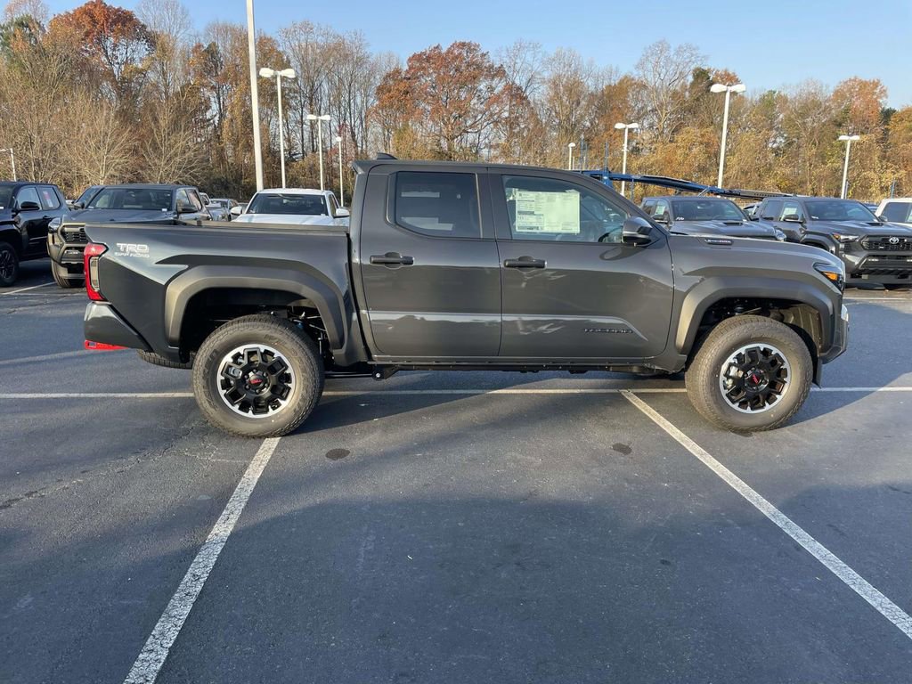 New 2025 Toyota Tacoma TRD Off-Road image 13
