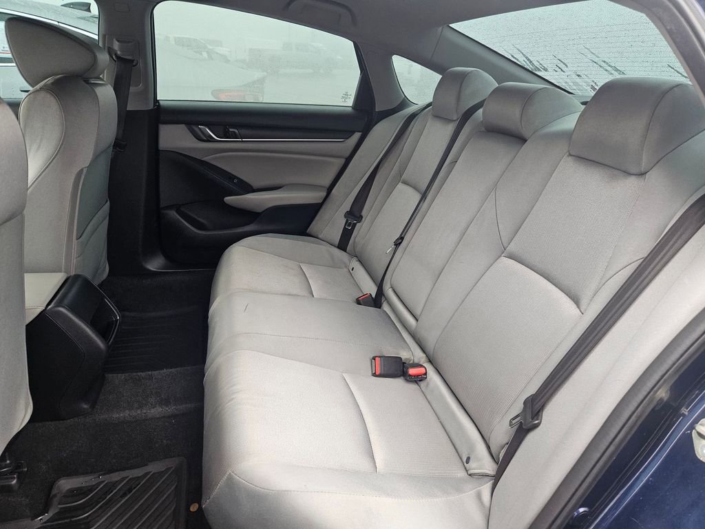 Used 2019 Honda Accord LX image 27