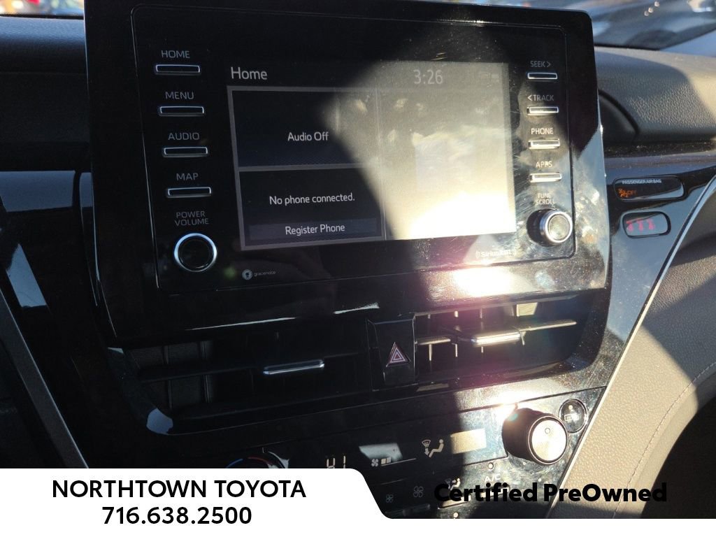 Used 2024 Toyota Camry SE image 10