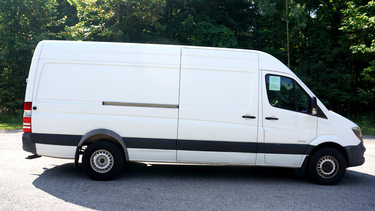 Used 2016 Freightliner Sprinter 2500 image 6