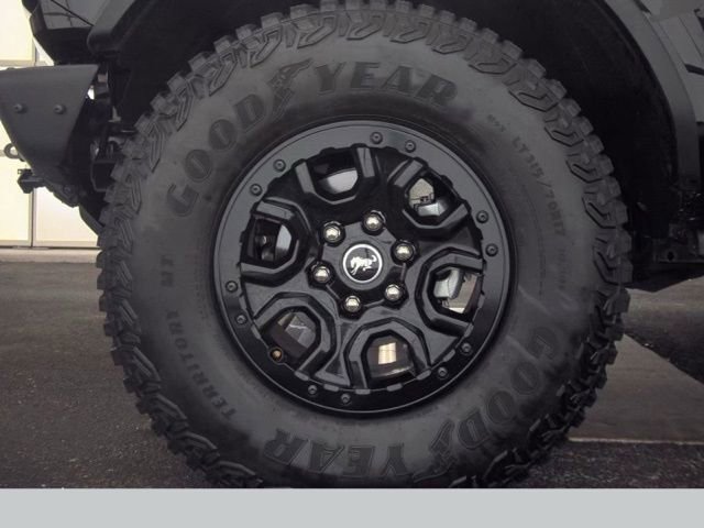 Used 2024 Ford Bronco Wildtrak AWD/4WD image 9