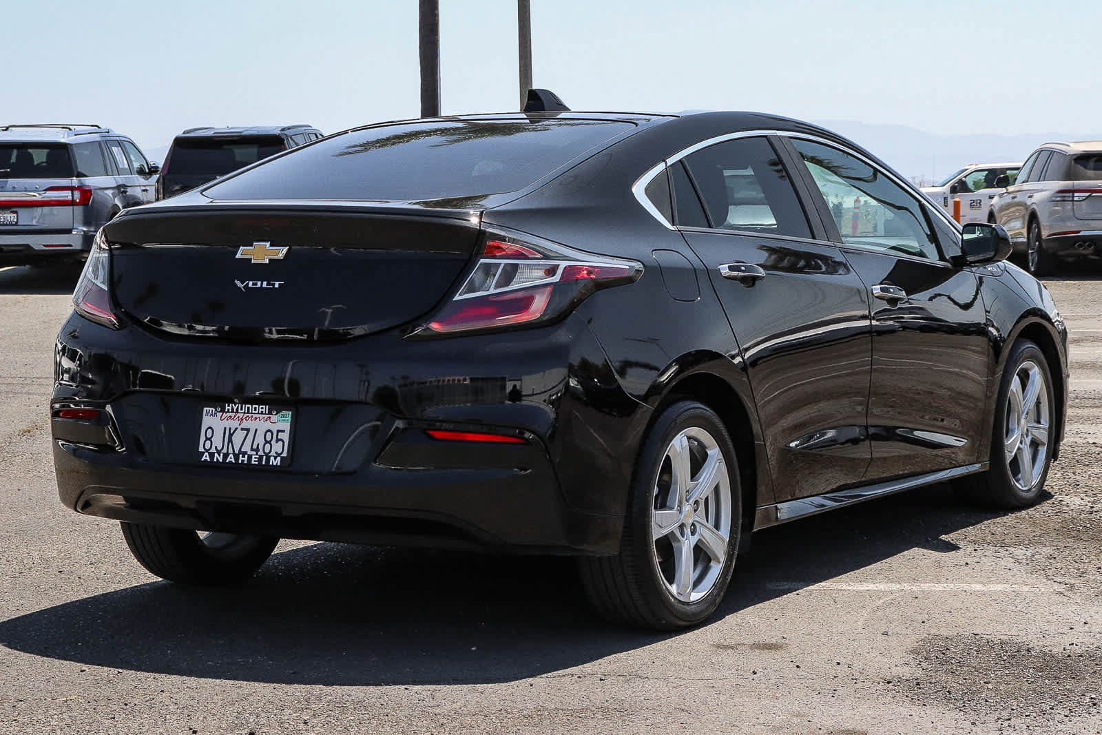 Used 2016 Chevrolet Volt LT w/ Comfort Package FWD image 7