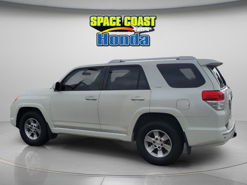 Used 2013 Toyota 4Runner SR5 w/ Convenience Pkg image 6