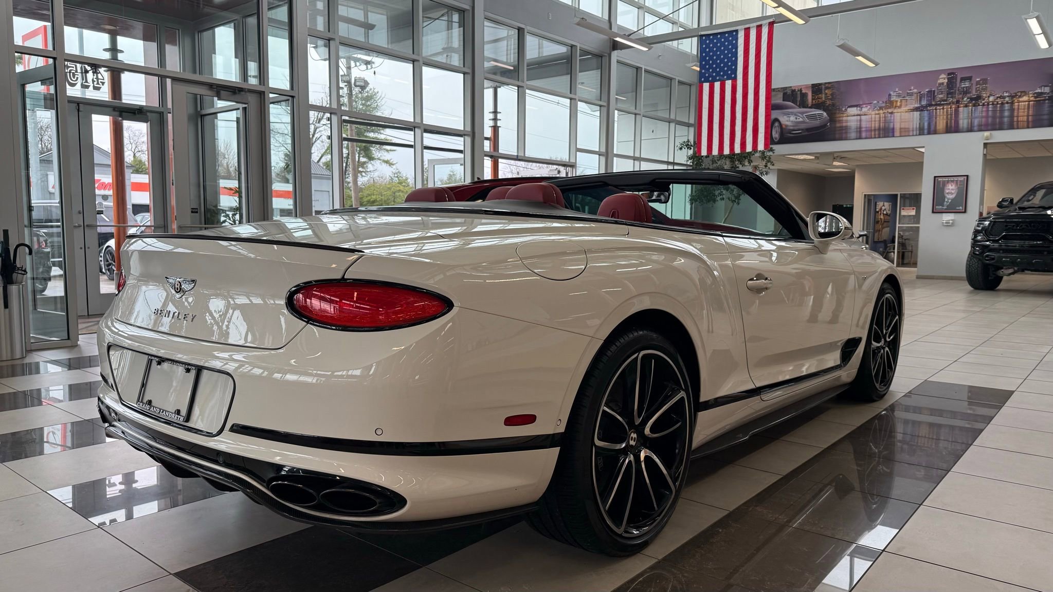 Used 2020 Bentley Continental GT image 8