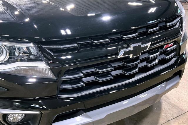 Used 2022 Chevrolet Colorado Z71 w/ Z71 Midnight Edition AWD/4WD image 32