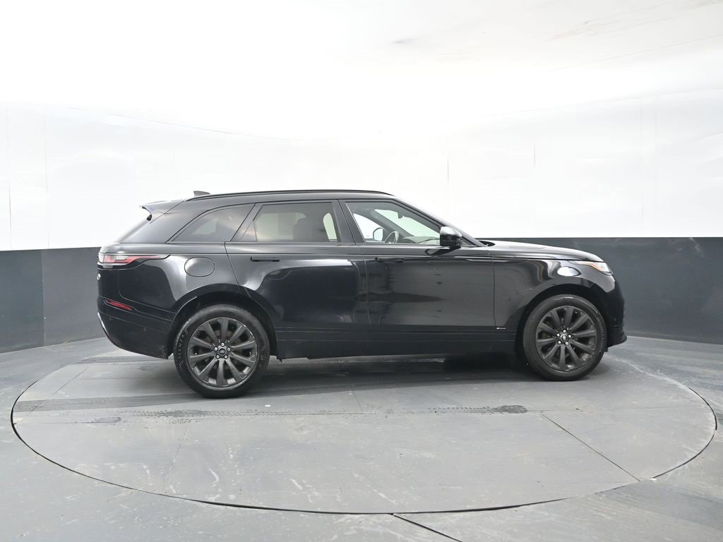 Used 2018 Land Rover Range Rover Velar R-Dynamic SE image 6