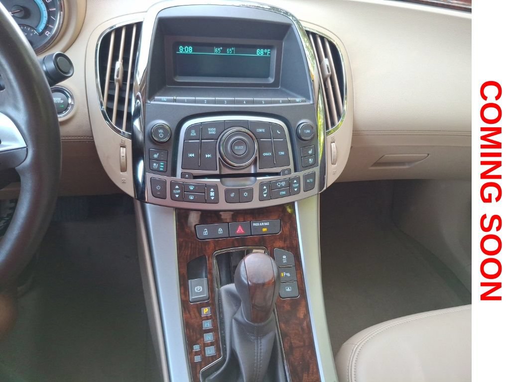 Used 2011 Buick LaCrosse CXL w/ Luxury Package FWD image 13