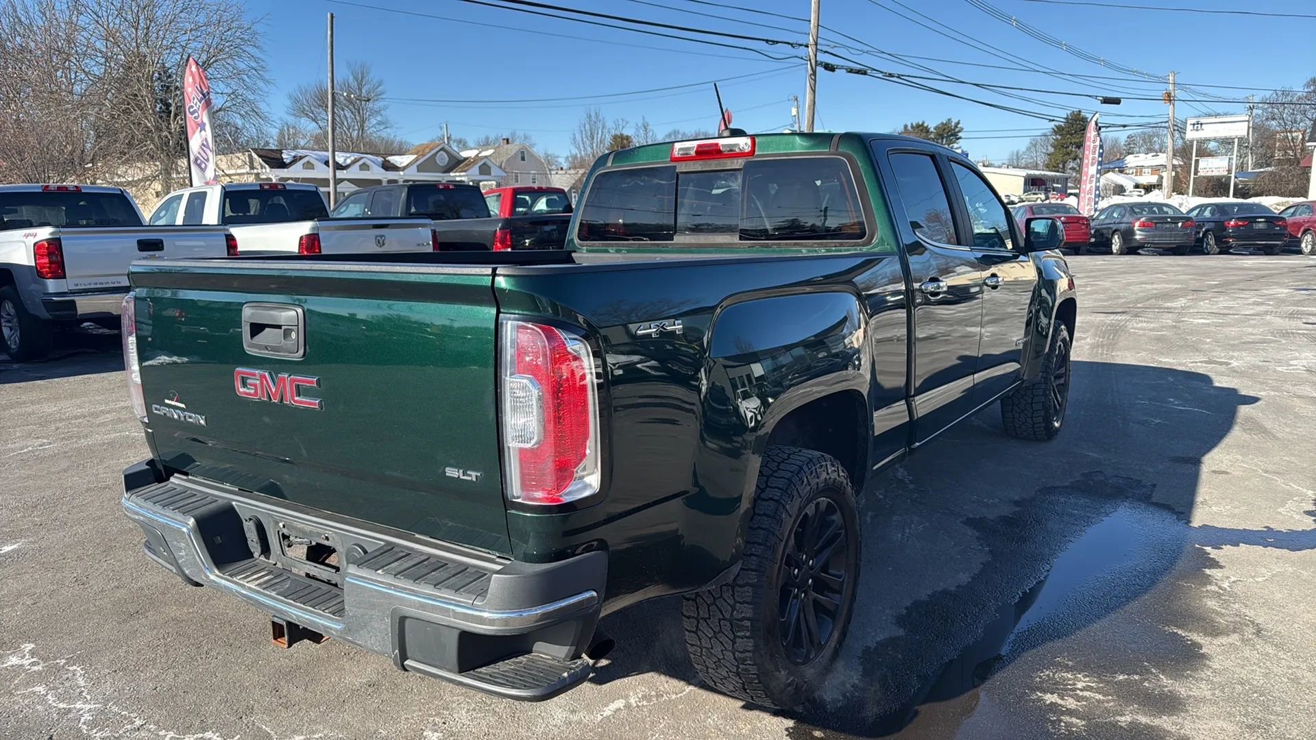 Used 2016 GMC Canyon SLT w/ Driver Alert Package image 9