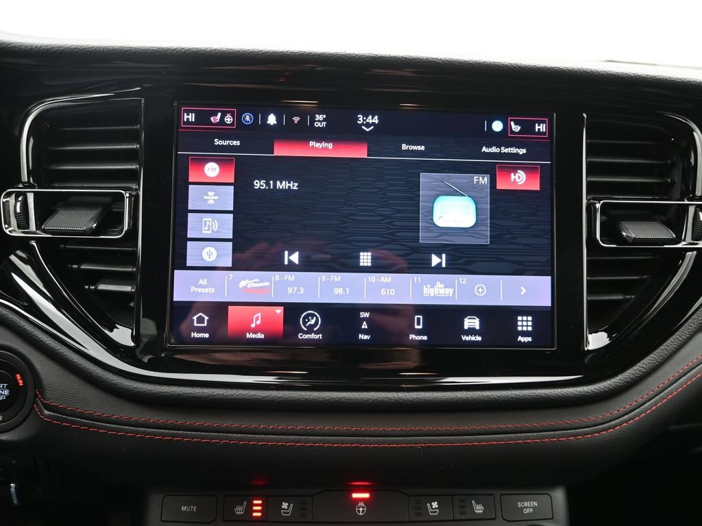 Used 2024 Dodge Durango GT AWD/4WD image 15