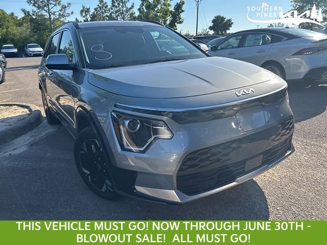 Certified 2023 Kia Niro Wind