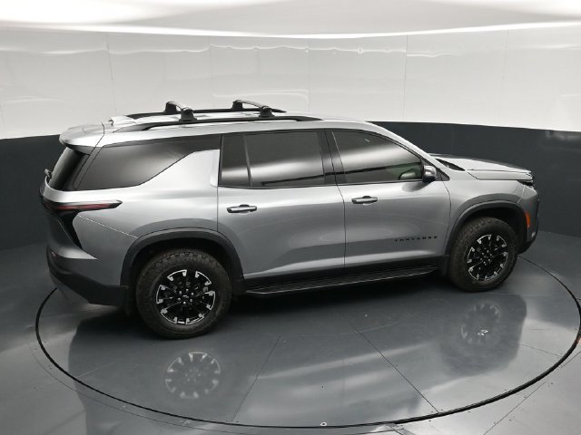 Used 2025 Chevrolet Traverse Z71 w/ Driver Confidence Package AWD/4WD image 54