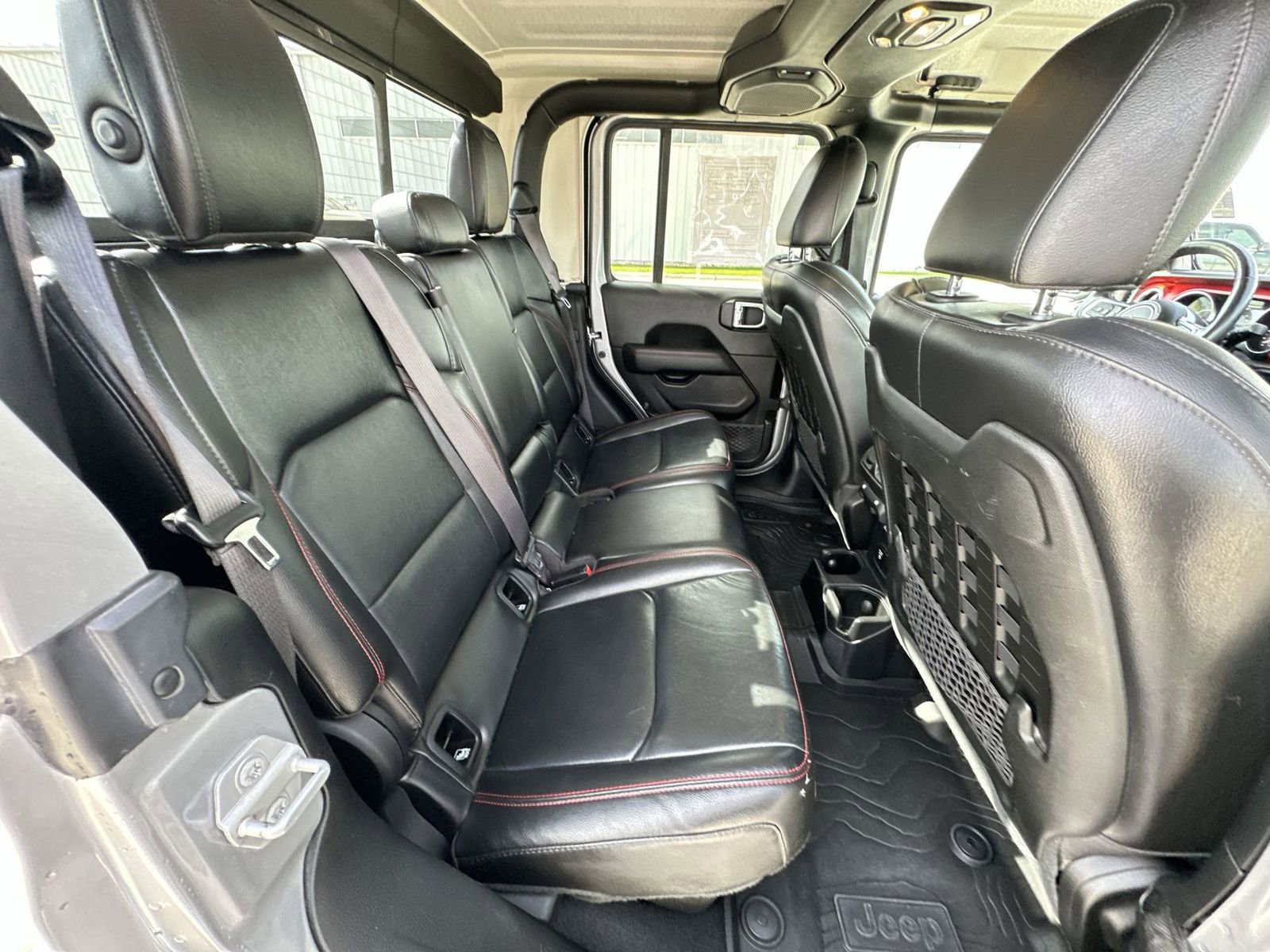 Used 2020 Jeep Gladiator Rubicon AWD/4WD image 27