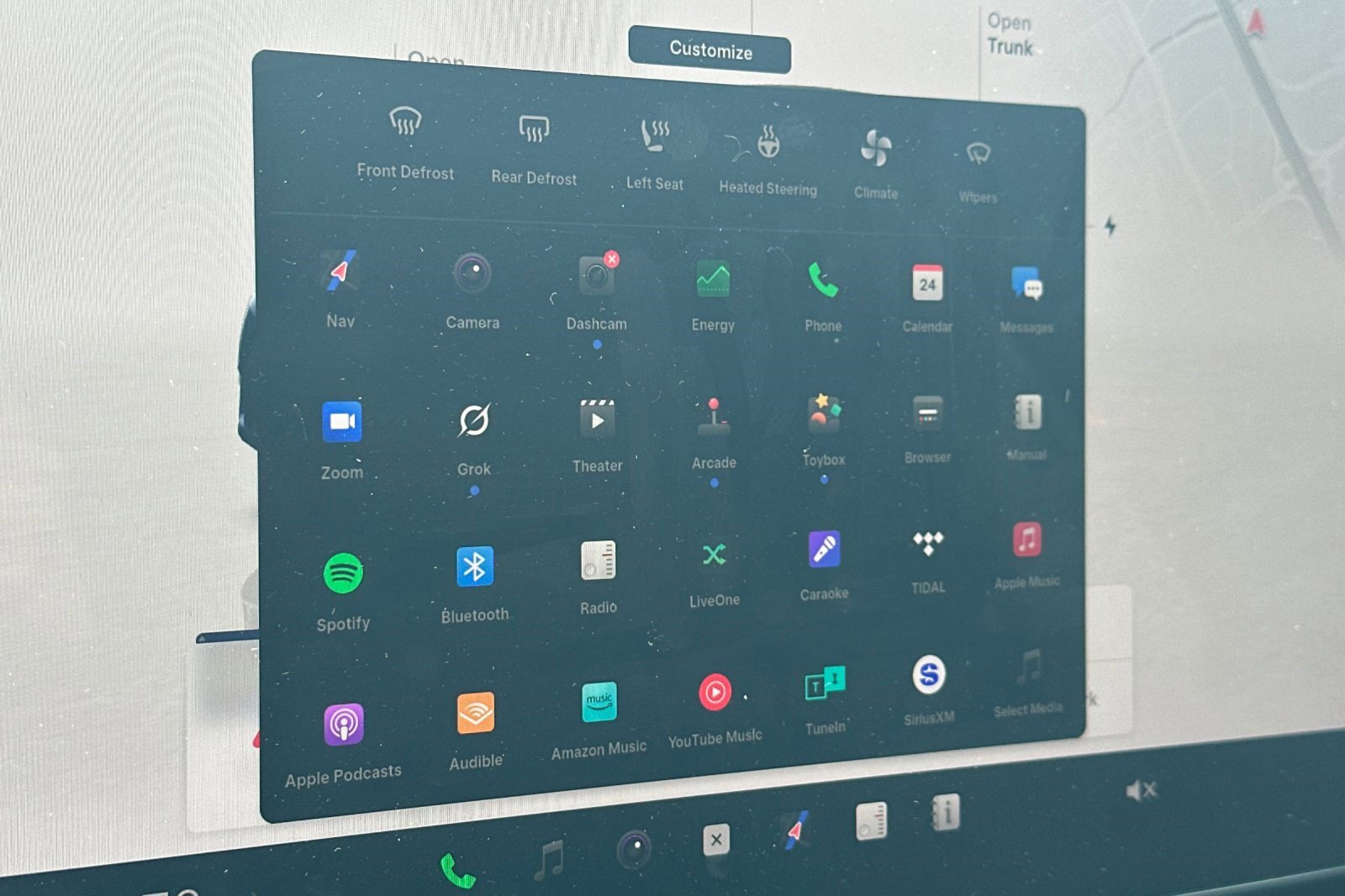 Used 2022 Tesla Model Y Long Range image 27