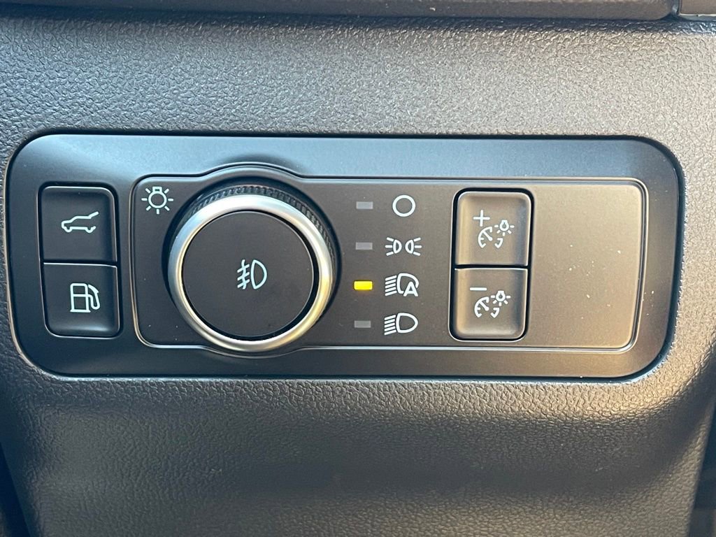 New 2026 Ford Escape Platinum w/ Premium Technology Package image 17