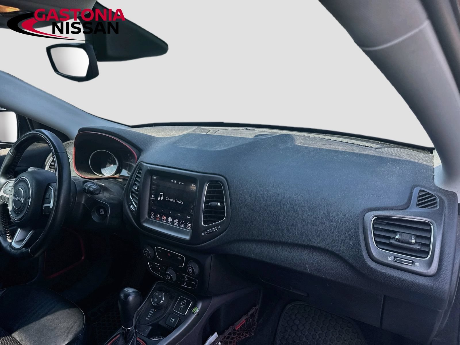 Used 2019 Jeep Compass Trailhawk w/ Cold Weather Group AWD/4WD image 31