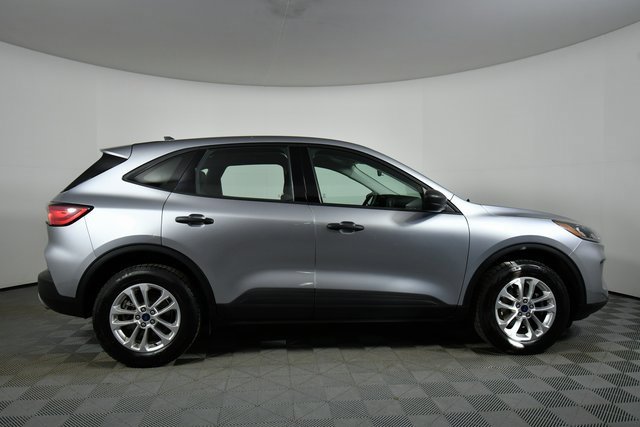 Used 2022 Ford Escape S image 15