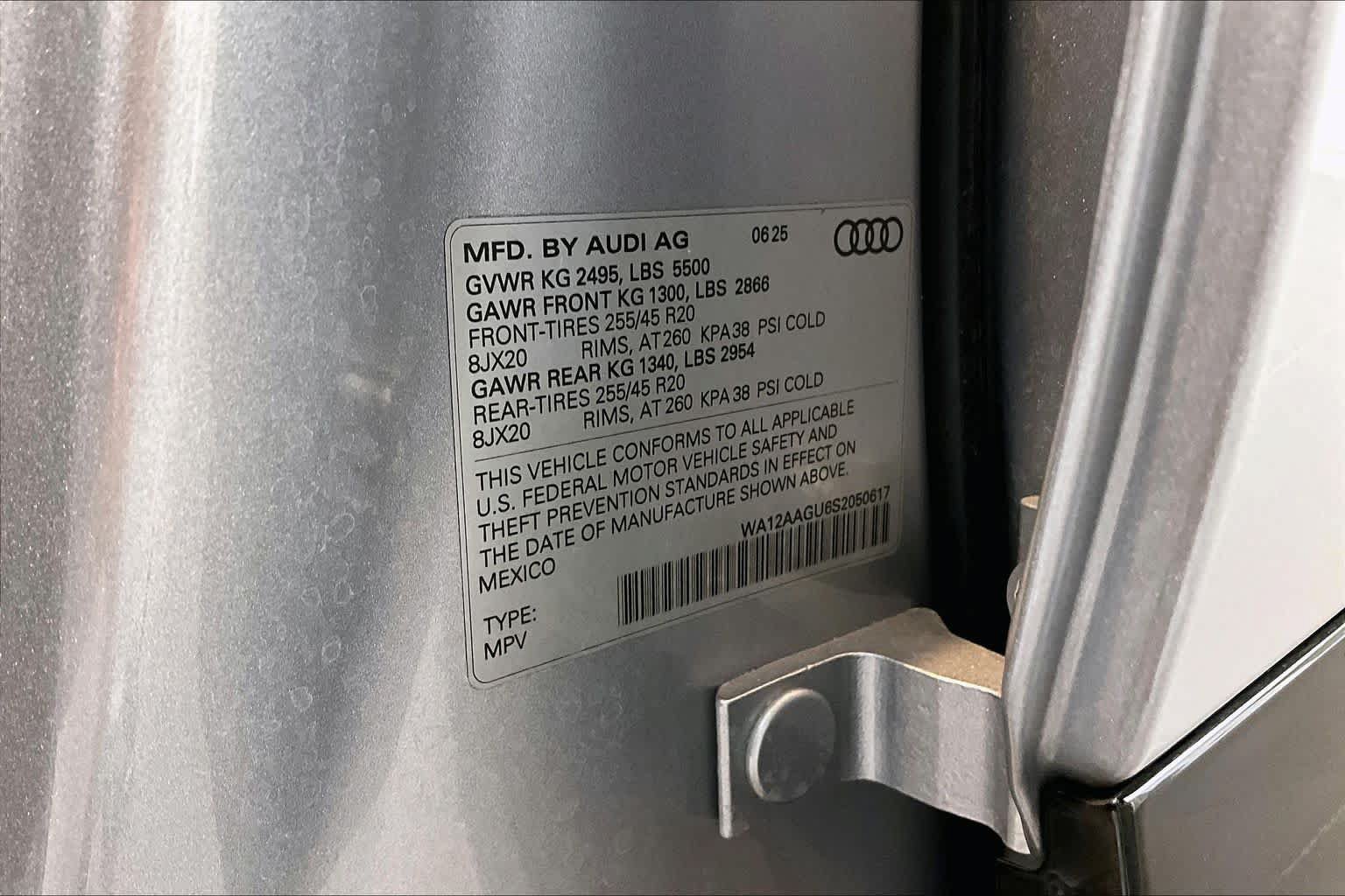 Certified 2025 Audi Q5 Premium AWD/4WD image 34