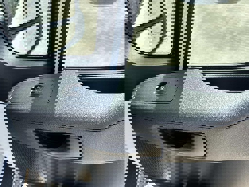 New 2026 RAM ProMaster 2500 w/ Convenience Group image 26