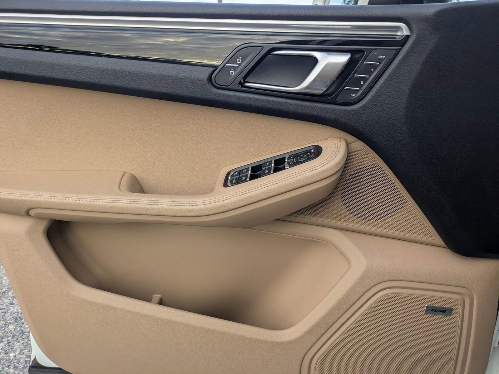 Used 2021 Porsche Macan image 7