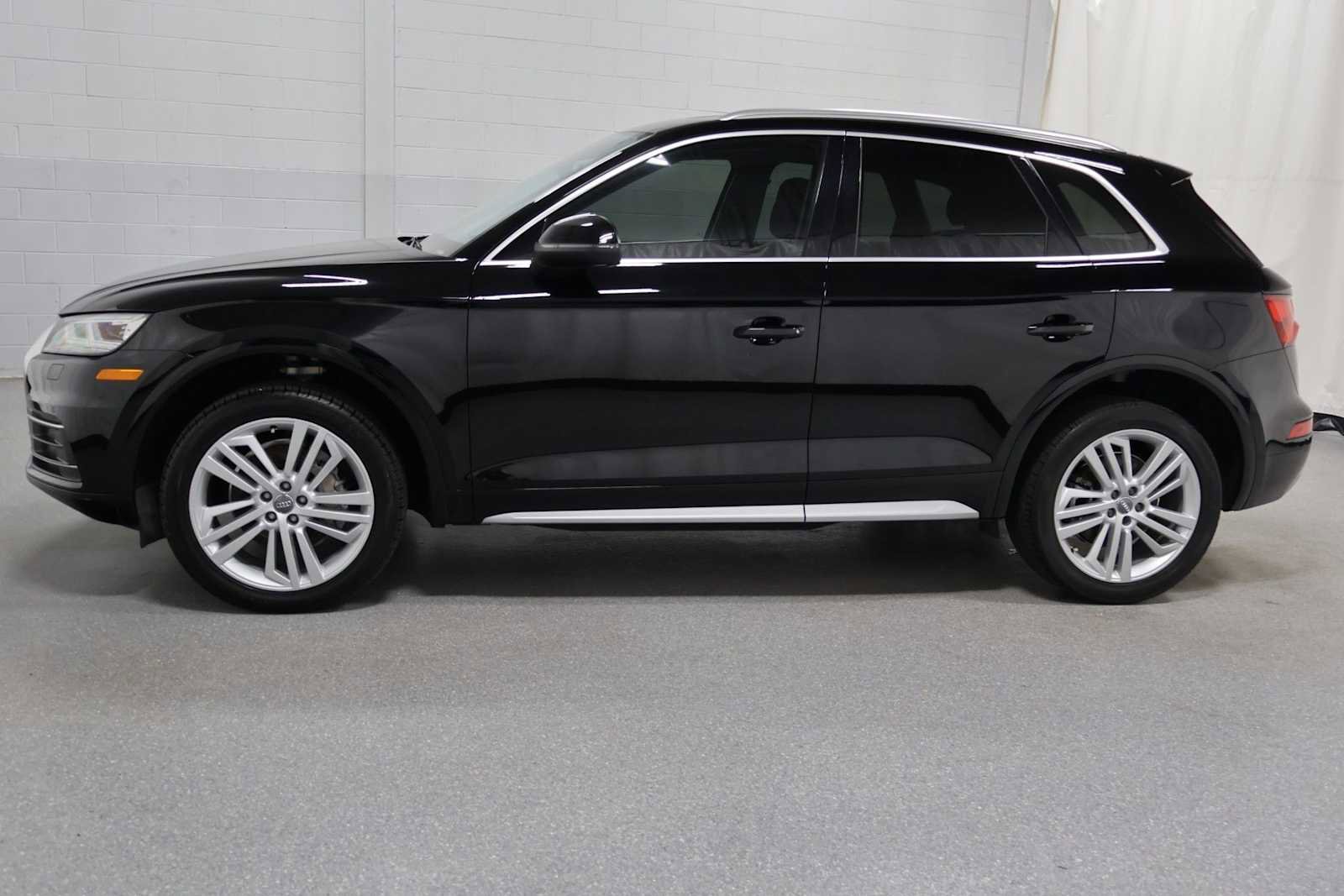 Certified 2020 Audi Q5 2.0T Premium Plus AWD/4WD image 2