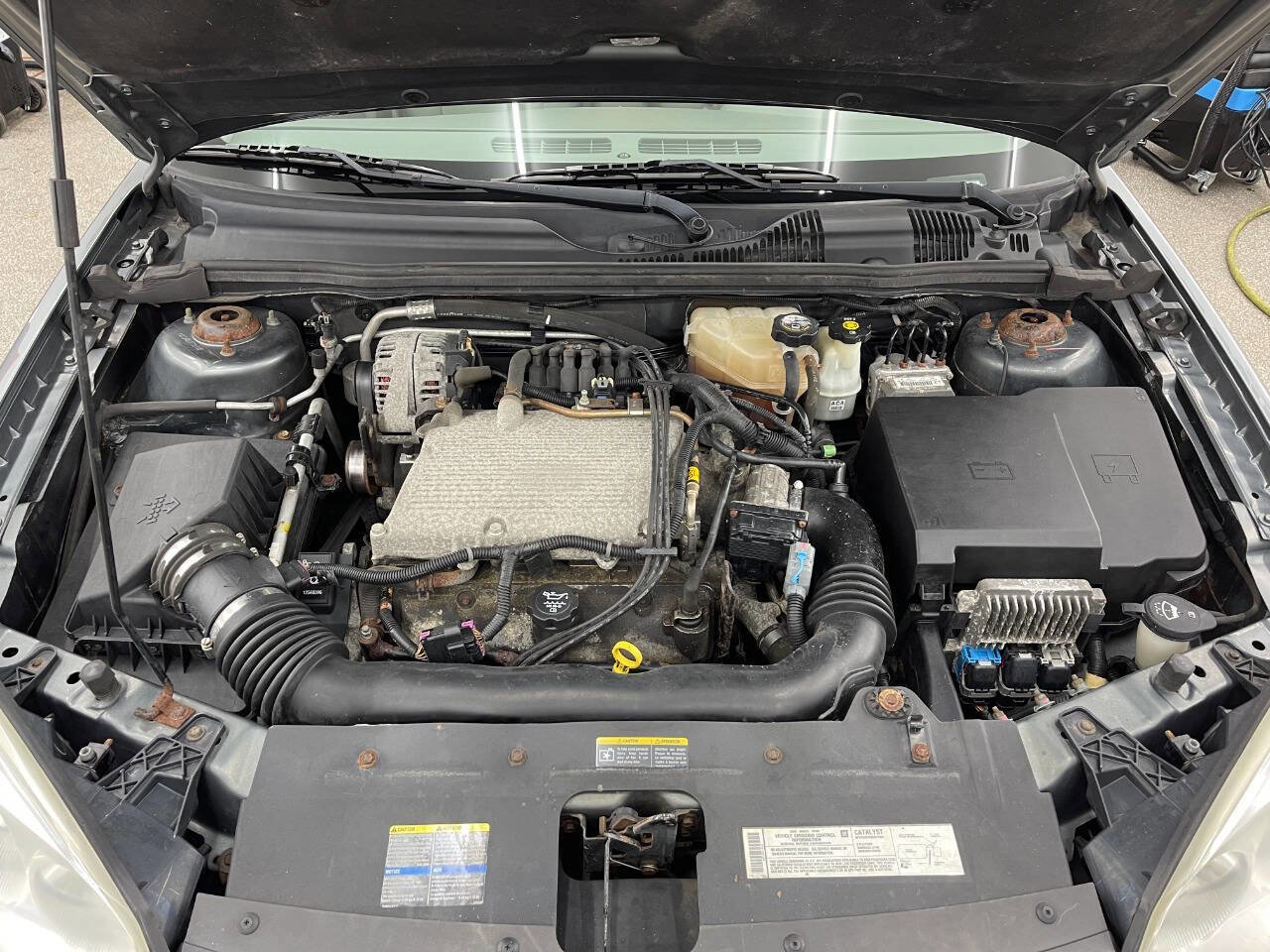 Used 2005 Chevrolet Malibu LT w/ Preferred Equipment Group image 9